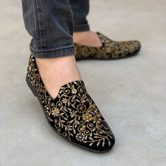 The Royal Black Shoes