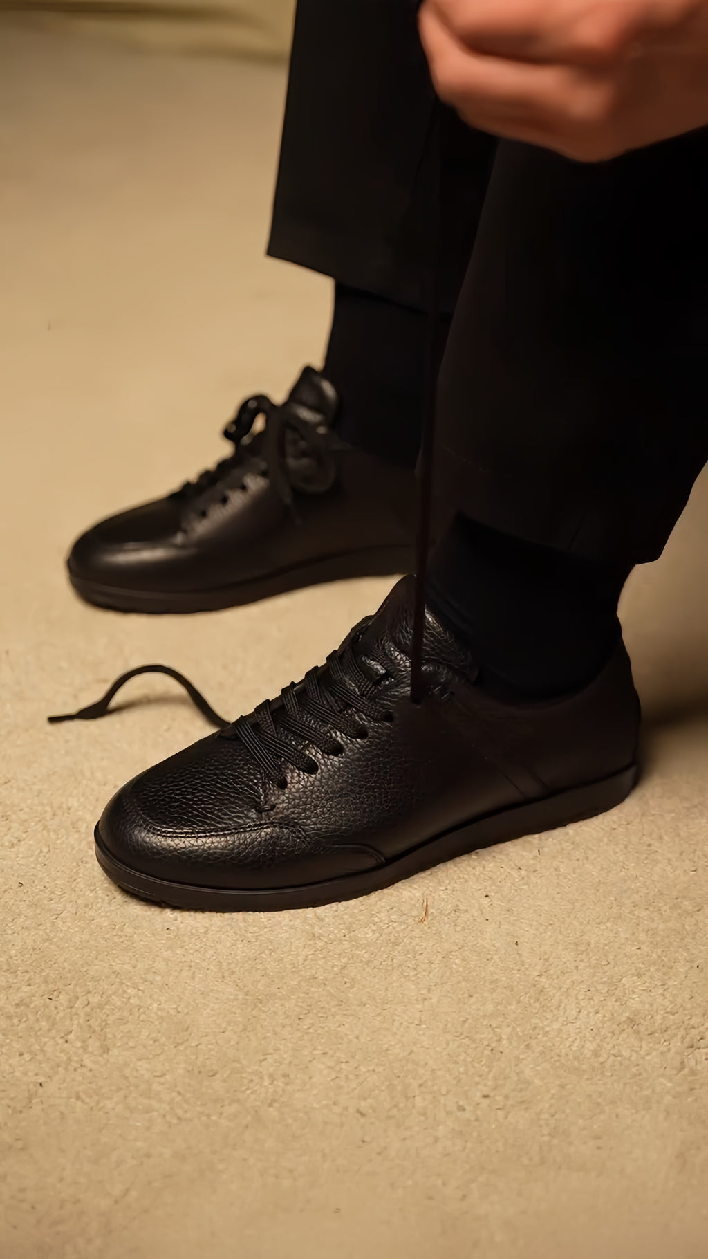 Genuine Leather Black Minimalist Lace-Up Casual Sneakers