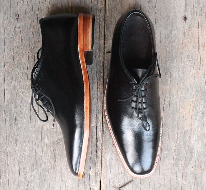 Handmade Black Whole Cut Leather Shoes