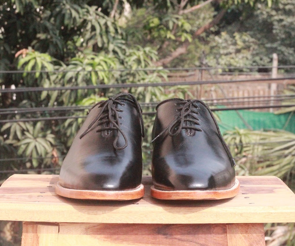 Handmade Black Whole Cut Leather Shoes