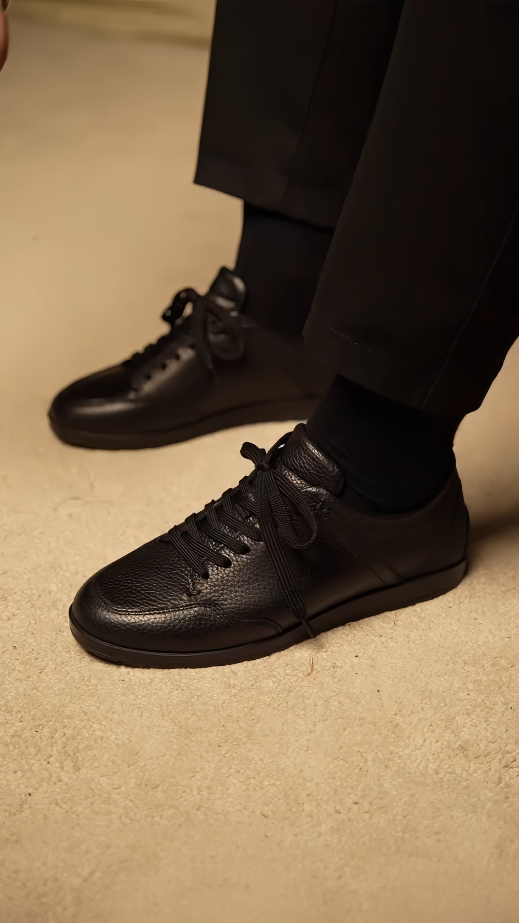 Genuine Leather Black Minimalist Lace-Up Casual Sneakers