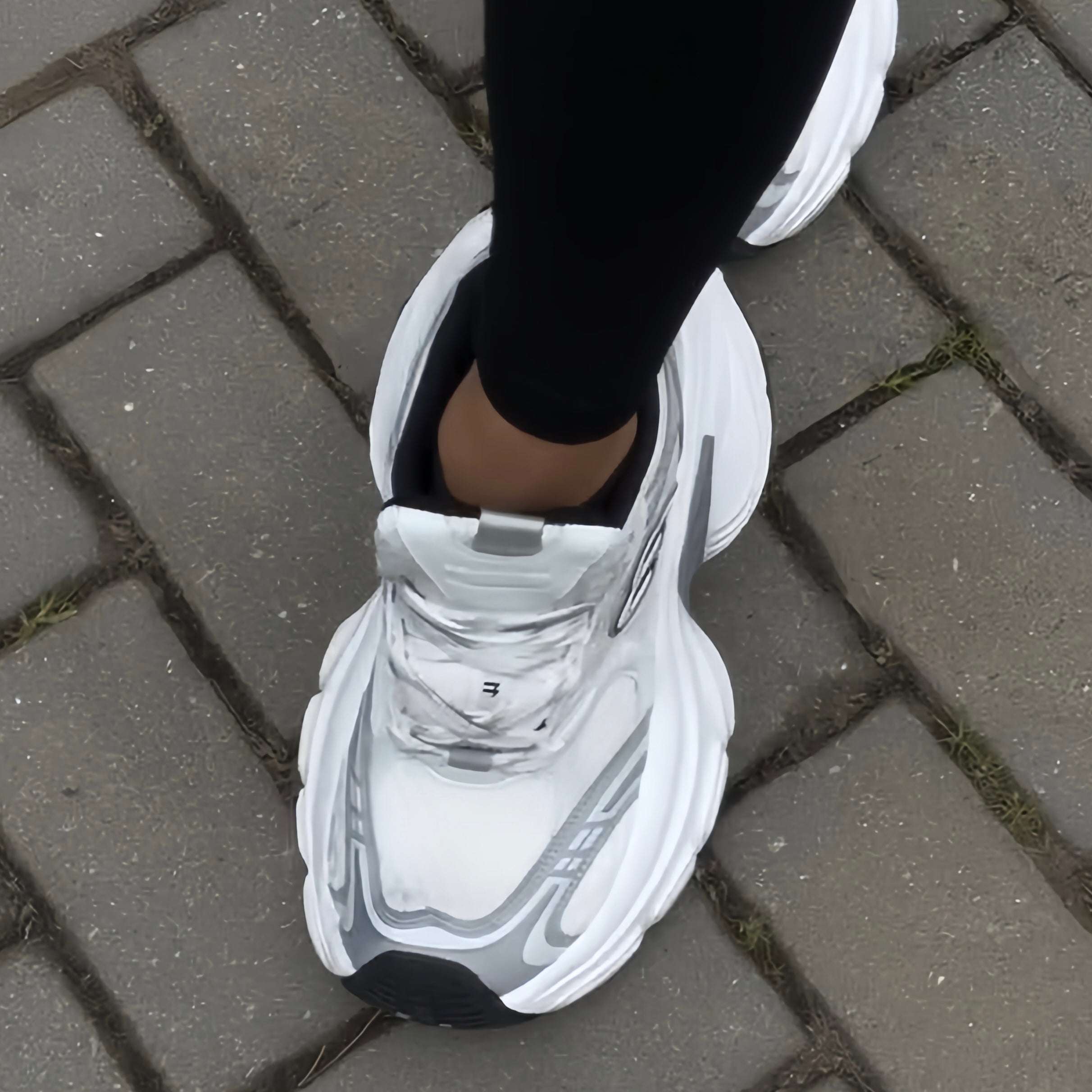 Lightweight Breathable Running Sneakers