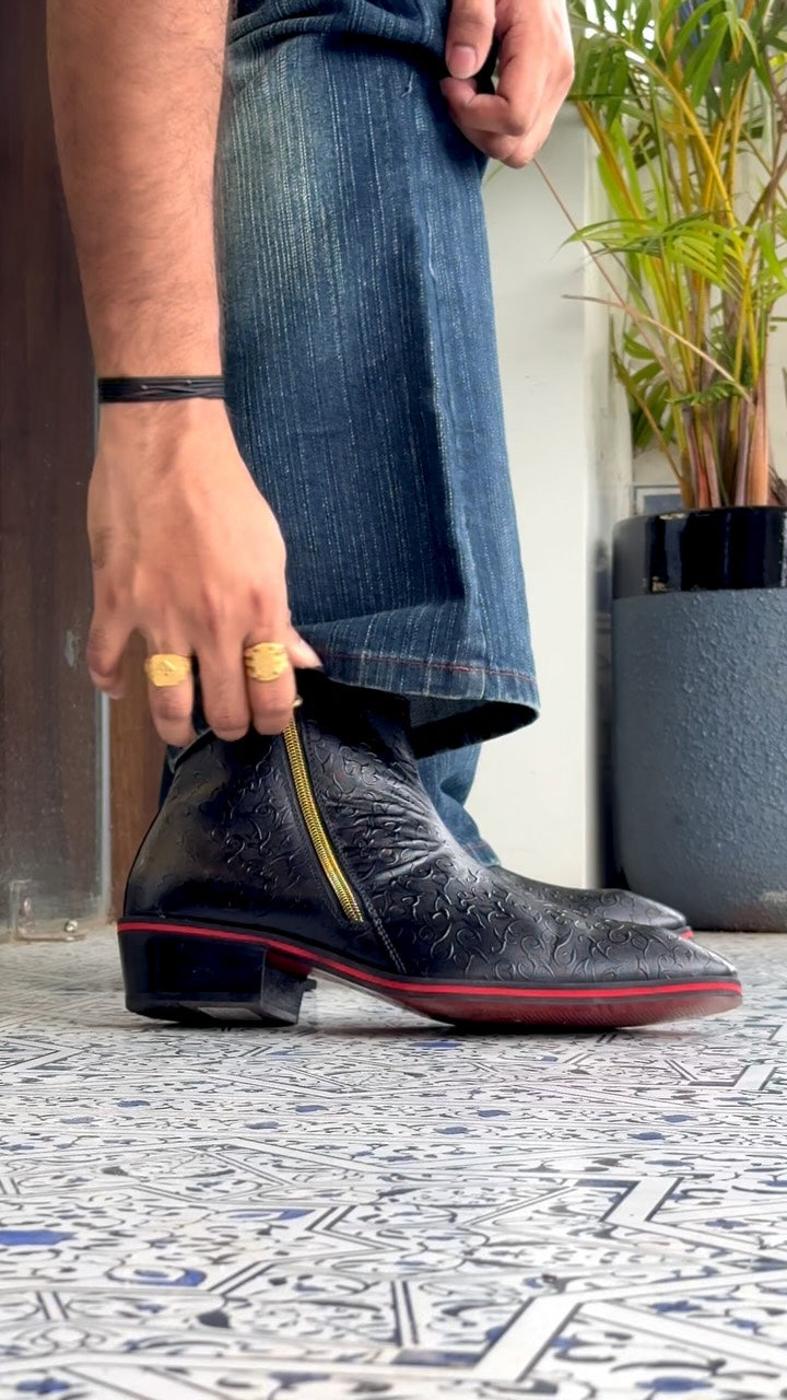 Men Black Embossed Side Zip Pointed Chelsea Boots