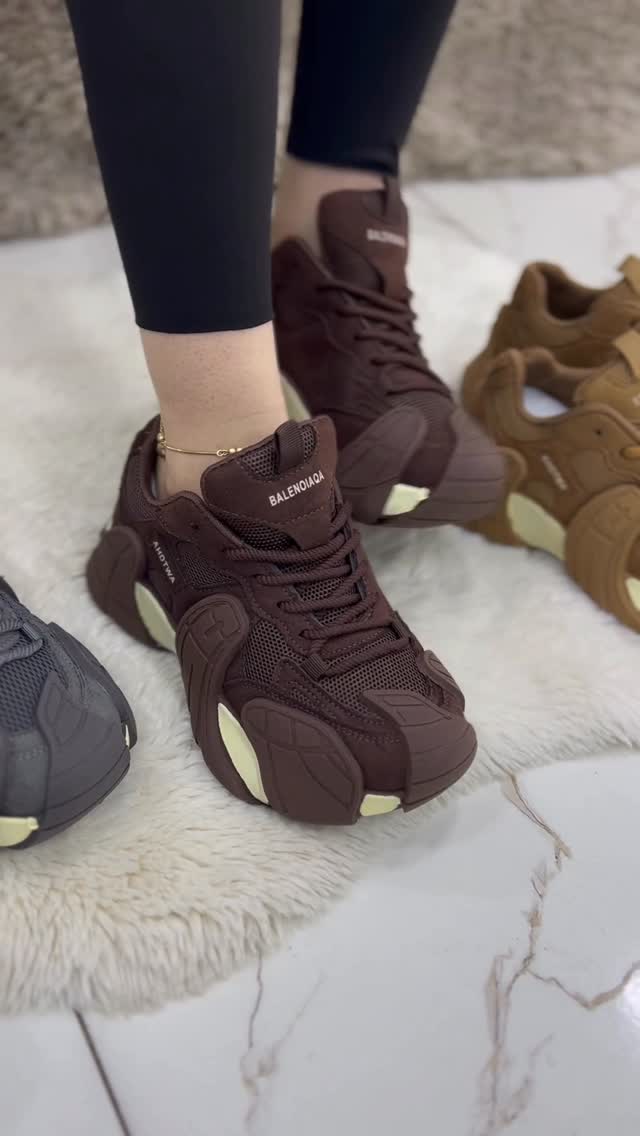 Women's Retro-style Platform Running Shoes