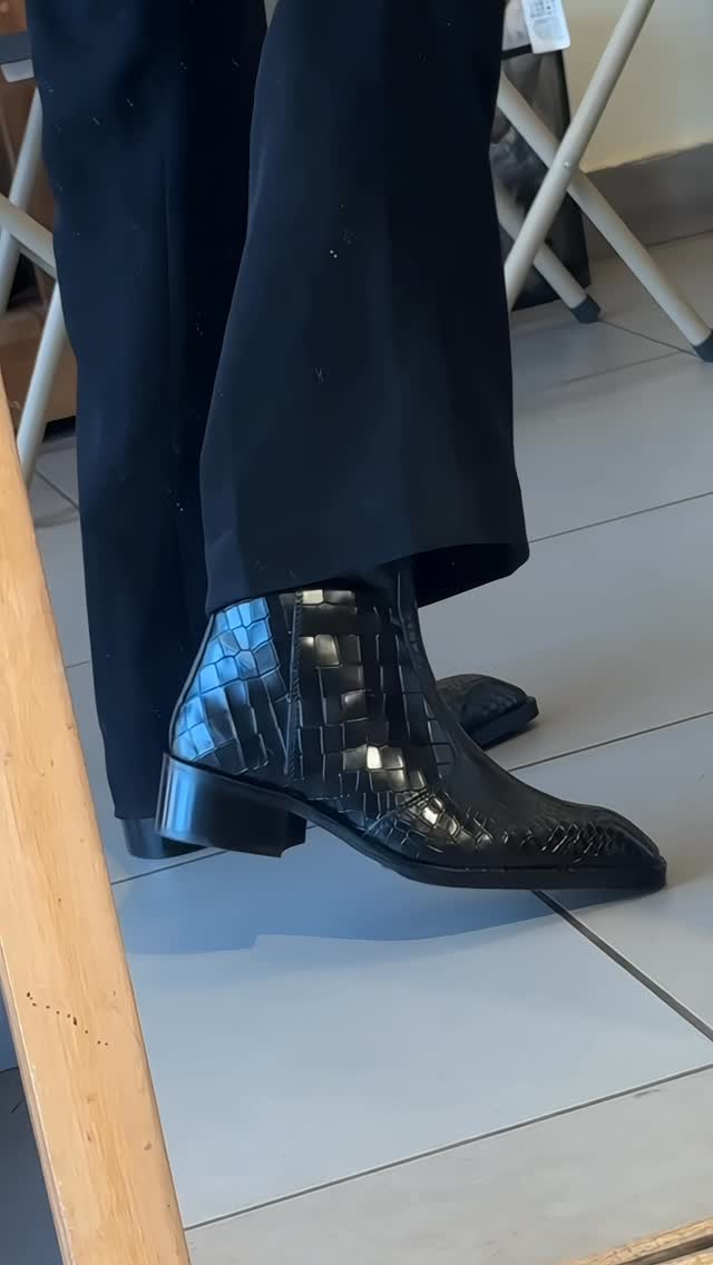 Men's Blue Black Crocodile Embossed Chelsea Boots-Polished Exotic Leather Ankle Boots