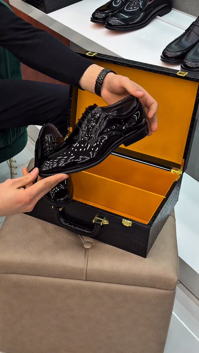 Men's Patent Leather Oxford Shoes Black Glow Dress Dance Shoes