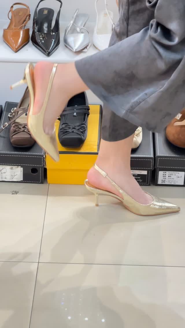 Slingback Kitten Heels Women Pointed Toe Low Heel Pumps Elegant Party Dress Shoes