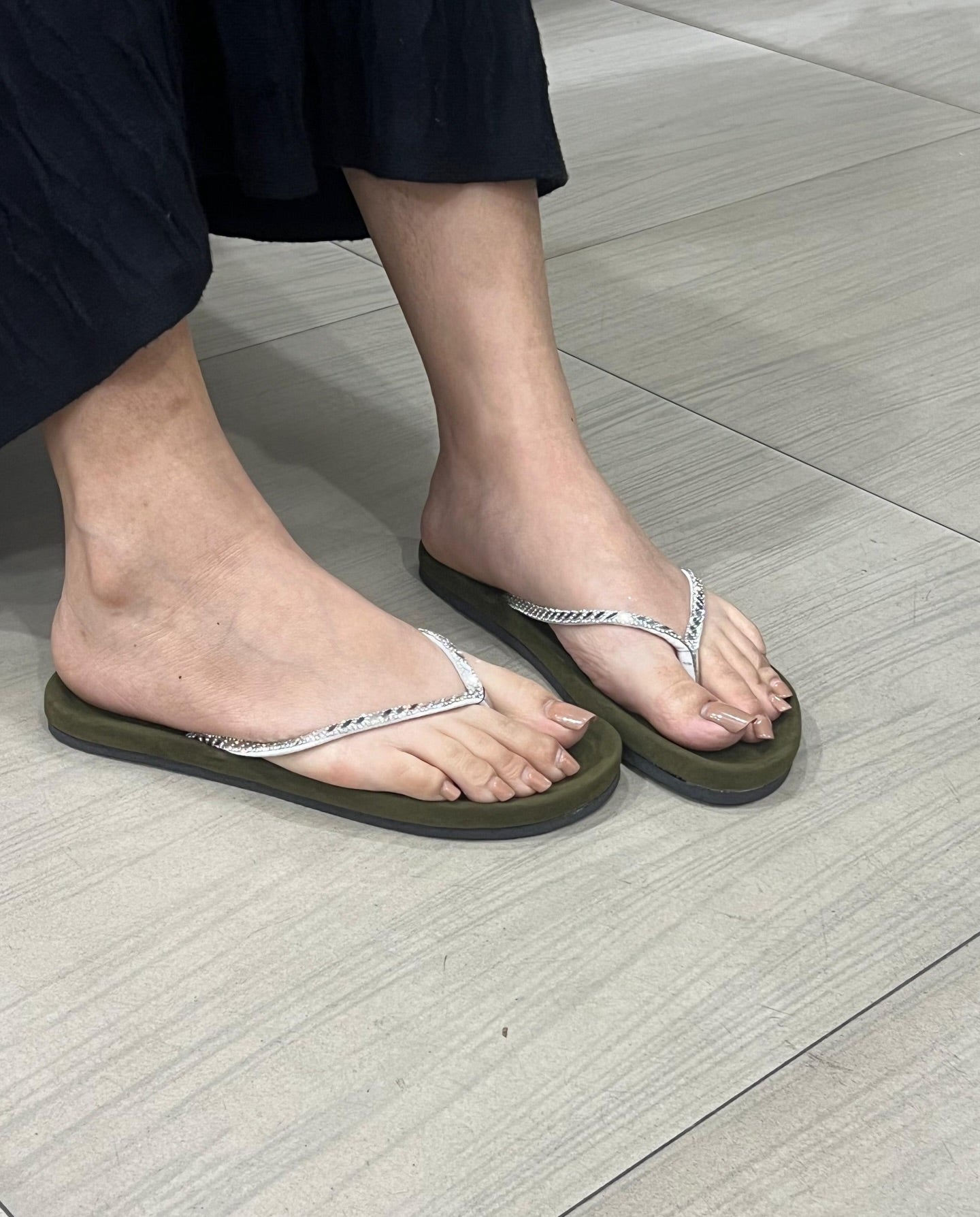 Glitter Flip Flops Women Summer Beach Casual Flat Thong Sandals