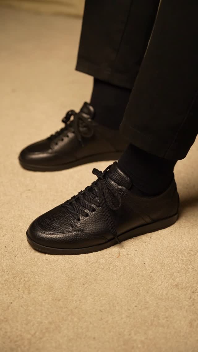 Genuine Leather Black Minimalist Lace-Up Casual Sneakers