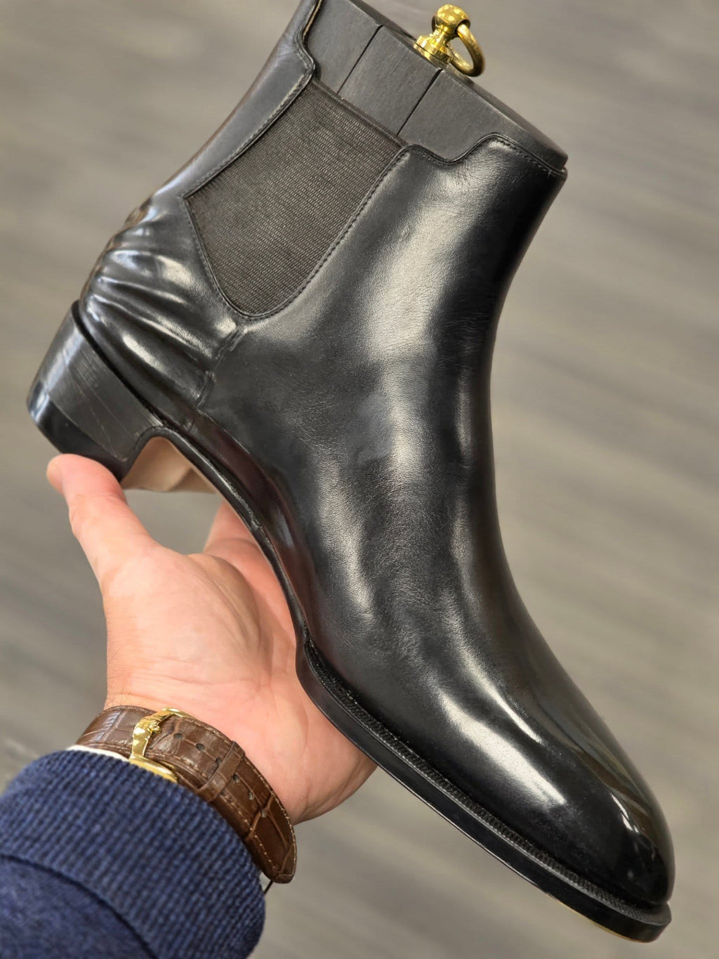 Men's Polished Shiny Leather Chelsea Boots Soft Wrinkle Slip On Formal Ankle Boots