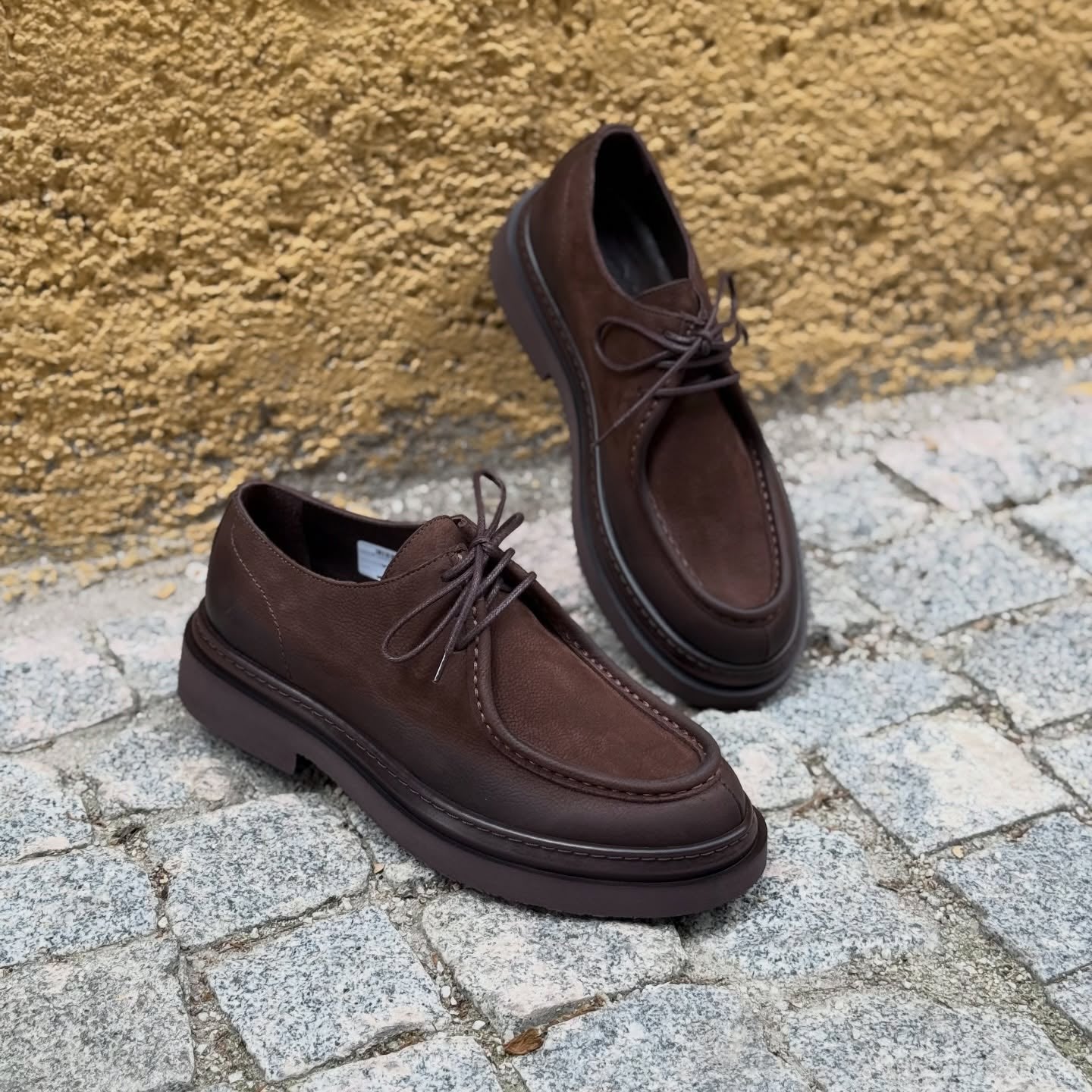 Men's Matte Leather Oxford Shoes Thick Sole Business Casual Lace-Up