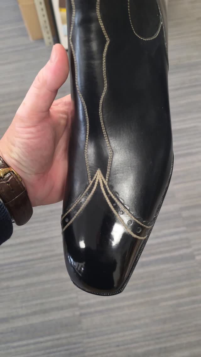 Black Blackline Point-Toe Chelsea Booties