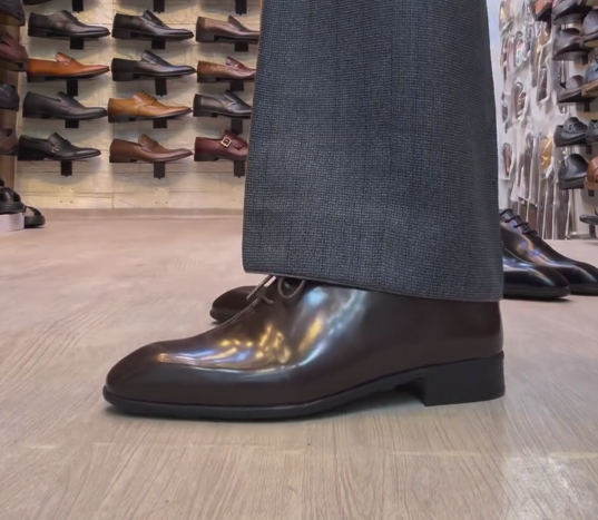 Men's Polished Leather Whole-Cut Oxford Shoes Formal Wedding Dress Shoes