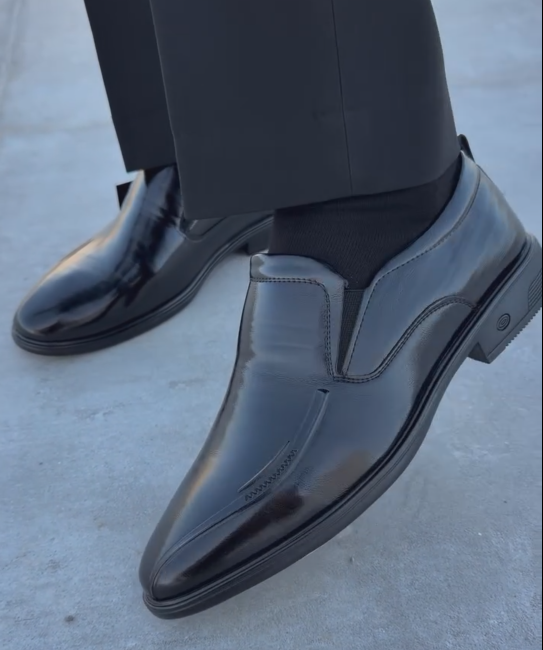 Men Polished Slip-On Dress Shoes
