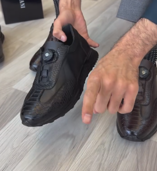 Men Brown Croc Embossed BOA Knob Closure Sneakers