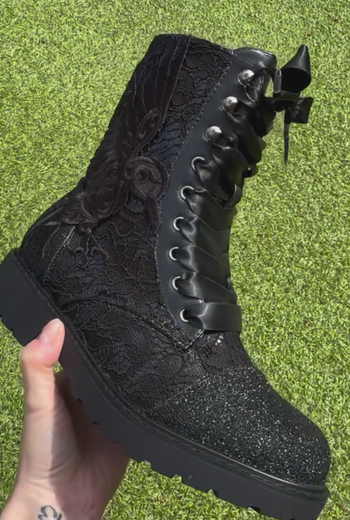 Black Lace Embroidery Platform Combat Ankle Boots For Men
