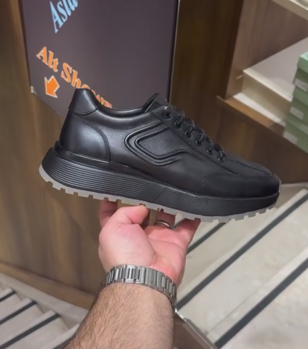 Men's Leather Casual Sneakers Black Low-Top Lace-Up Comfort Shoes