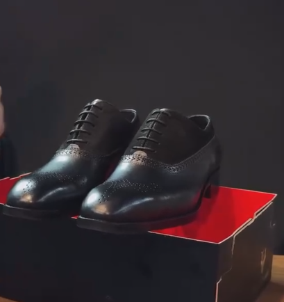 Men's Full Grain Leather Brogue Oxford Dress Shoes, Handcrafted Formal Business Lace Up Footwear