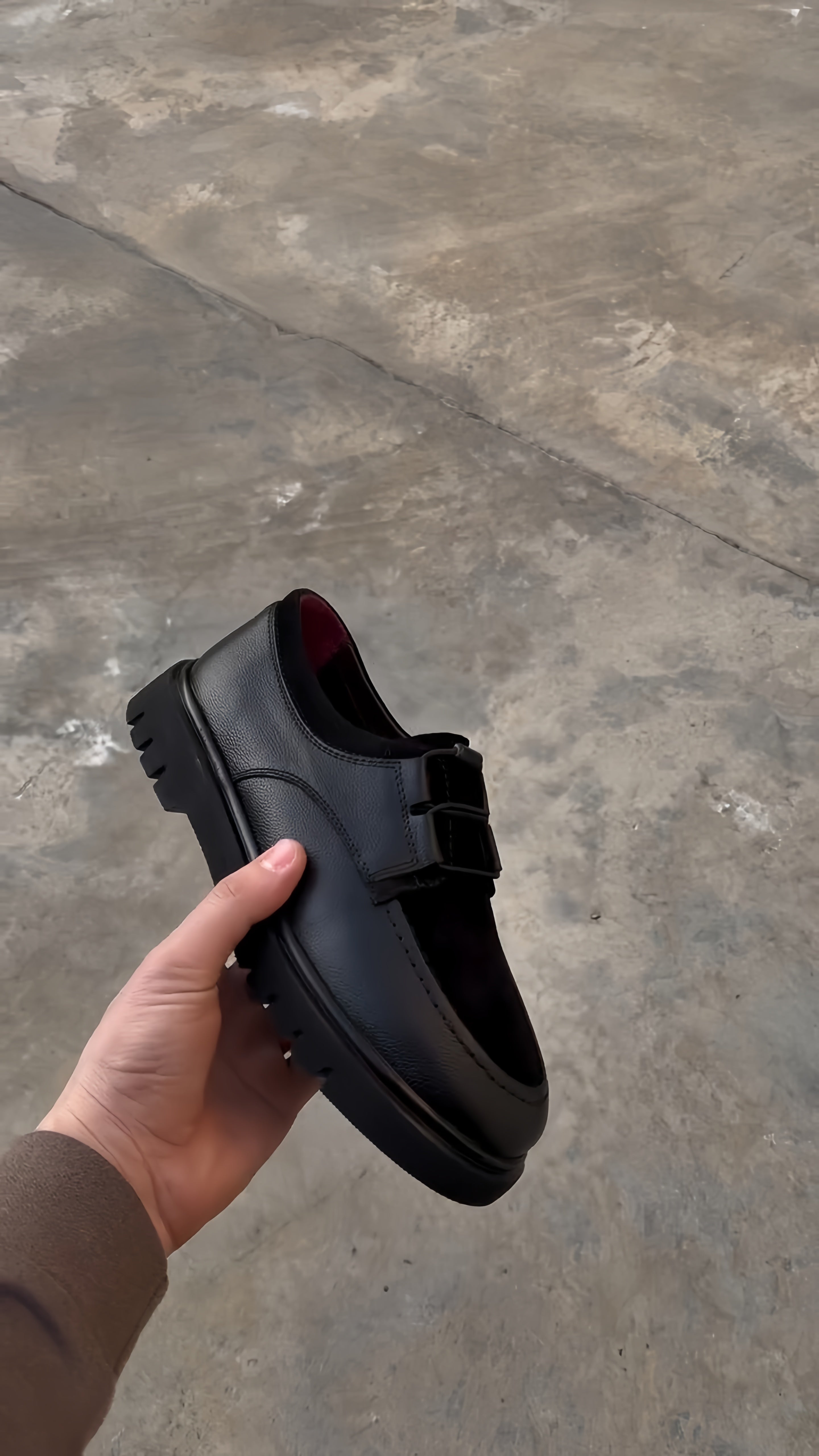 Men's Chunky Black Leather Loafers With Flat Buckle