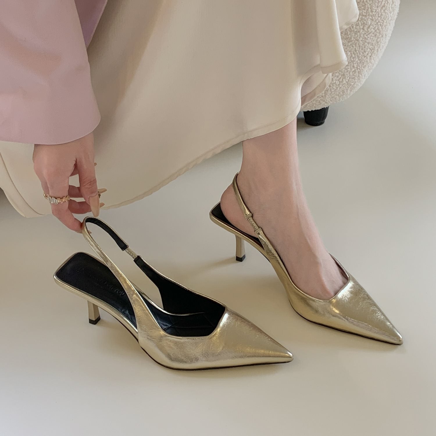 Slingback Kitten Heels Women Pointed Toe Low Heel Pumps Elegant Party Dress Shoes