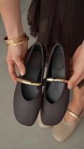 Minimalist Black Metal-Buckle Mary Jane Ballet Flats