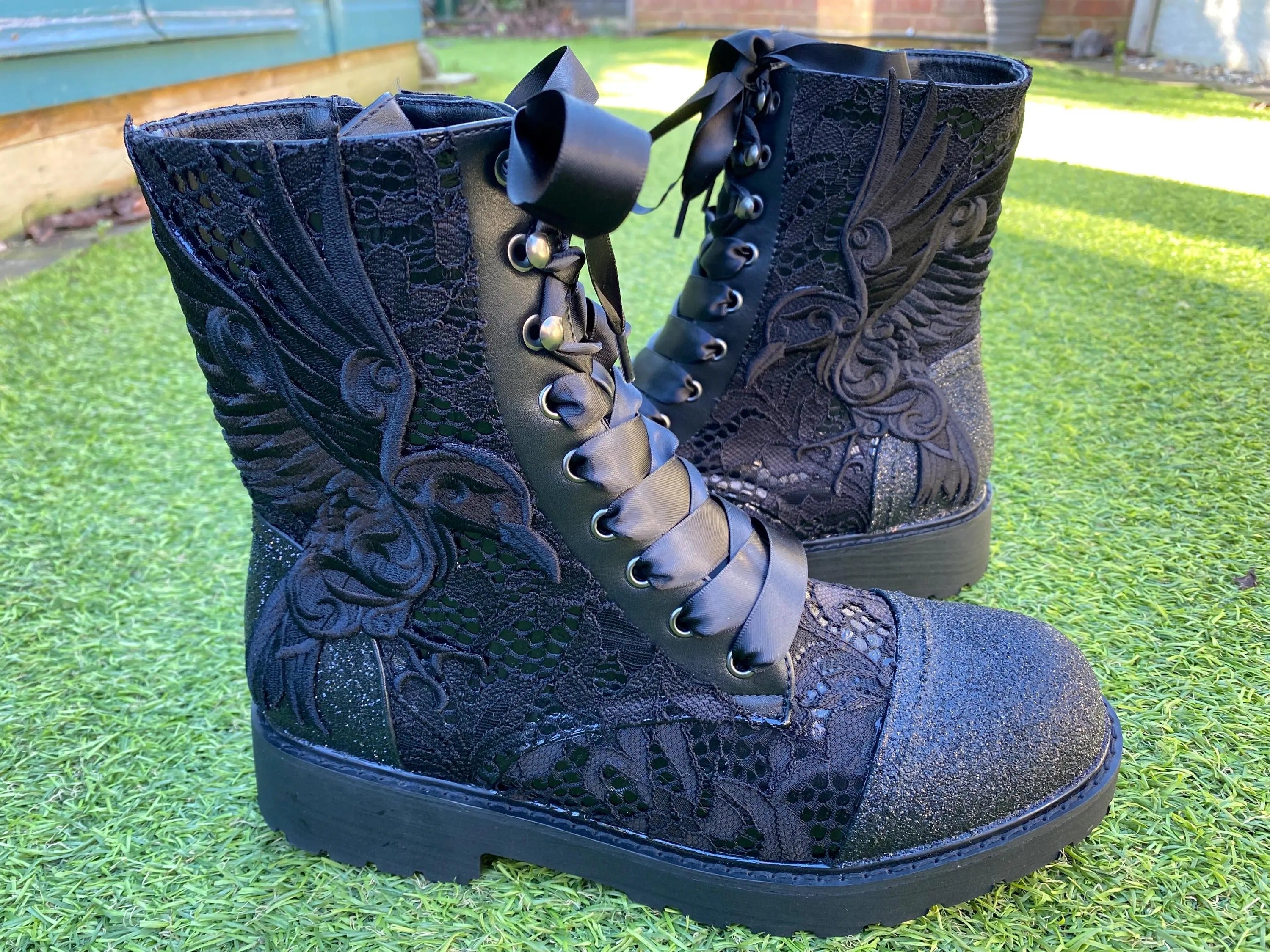 Black Lace Embroidery Platform Combat Ankle Boots For Men