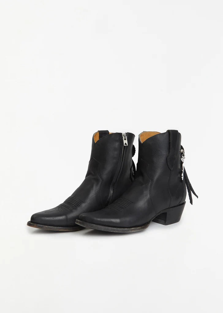Vintage Distressed Western Cowboy Boots Men Pointed Toe Fringe Metal Chain Ankle Boots