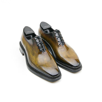 The Roc Norwegian Stitched Oxford’s