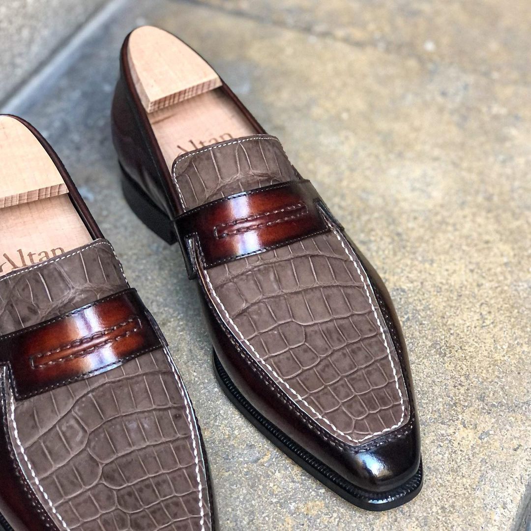 MTO Season - Lincoln Loafer - Bi-material Brown Alligator Nabuck Vamp and Mahoganny Patina on calf